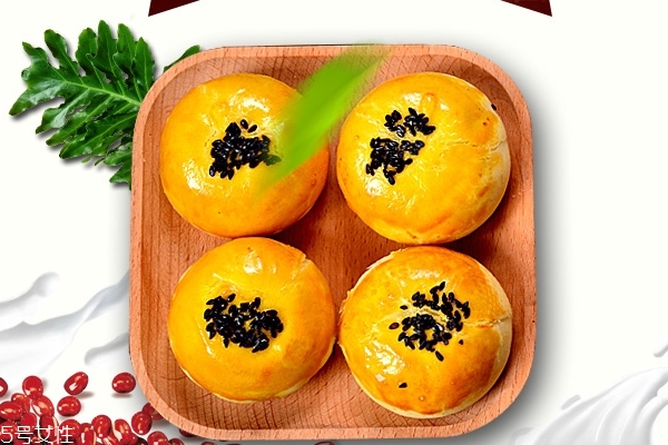 蛋黃月餅是整只蛋嗎 只有蛋黃部分 蛋黃月餅是整只蛋嗎 只有蛋黃部分