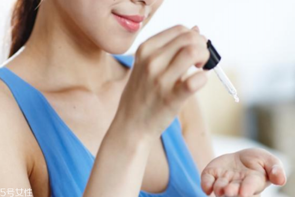 安瓶可以去細(xì)紋嗎 修復(fù)和抗老安瓶能去細(xì)紋 安瓶可以去細(xì)紋嗎 修復(fù)和抗老安瓶能去細(xì)紋