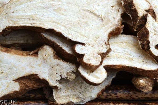 白術可以煲湯嗎 按這個方法做 白術可以煲湯嗎 按這個方法做