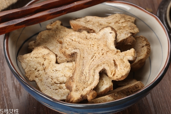 白術(shù)可以長期吃么 建議是不要 白術(shù)可以長期吃么 建議是不要