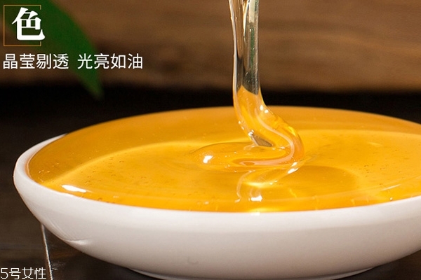 百花蜜和椴樹蜜哪個好 適合自己最好 百花蜜和椴樹蜜哪個好 適合自己最好