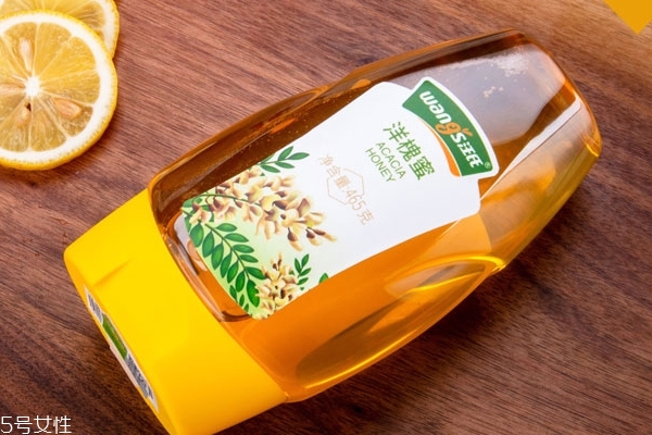 洋槐蜜怎么分辨真假 學(xué)會(huì)這幾個(gè)方法包你會(huì)認(rèn) 洋槐蜜怎么分辨真假 學(xué)會(huì)這幾個(gè)方法包你會(huì)認(rèn)