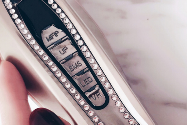 dr.arrivo宙斯美容儀使用方法 dr.arrivo宙斯多久用一次 dr.arrivo宙斯美容儀使用方法 dr.arrivo宙斯多久用一次