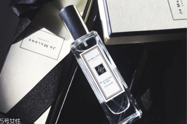 祖馬龍香水怎么樣 祖馬龍香水留香多久 祖馬龍香水怎么樣 祖馬龍香水留香多久