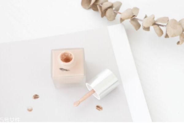 rmk水凝粉底霜新版怎么樣 rmk粉底液測評 rmk水凝粉底霜新版怎么樣 rmk粉底液測評