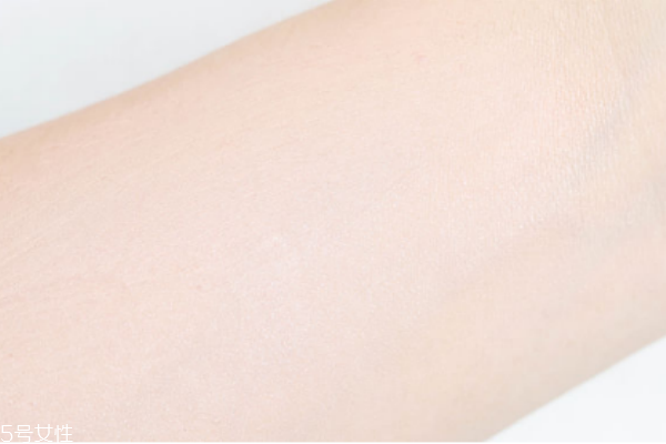 rmk水凝粉底霜新版怎么樣 rmk粉底液測評 rmk水凝粉底霜新版怎么樣 rmk粉底液測評