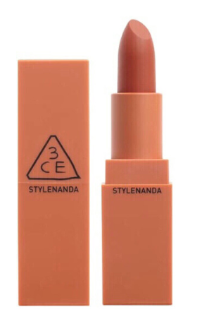 3ce唇釉哪個色號好看 涂上秒變白皙的四只唇釉 3ce唇釉哪個色號好看 涂上秒變白皙的四只唇釉