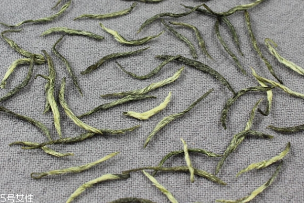 信陽(yáng)毛尖屬于什么茶 屬于綠茶類 信陽(yáng)毛尖屬于什么茶 屬于綠茶類