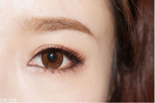 日系妝容的特點(diǎn)分解圖 日系大眼娃娃妝步驟 日系妝容的特點(diǎn)分解圖 日系大眼娃娃妝步驟