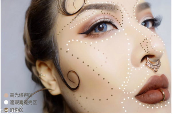 歐美妝容的步驟圖解 藍(lán)色煙熏妝讓你驚艷全場(chǎng) 歐美妝容的步驟圖解 藍(lán)色煙熏妝讓你驚艷全場(chǎng)