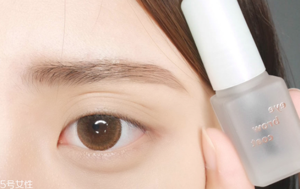 元旦約會(huì)妝容步驟畫法 優(yōu)雅又有女人味 元旦約會(huì)妝容步驟畫法 優(yōu)雅又有女人味