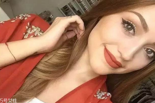 ofra臟橘色唇釉多少錢 ofra臟橘色唇釉好用么 ofra臟橘色唇釉多少錢 ofra臟橘色唇釉好用么