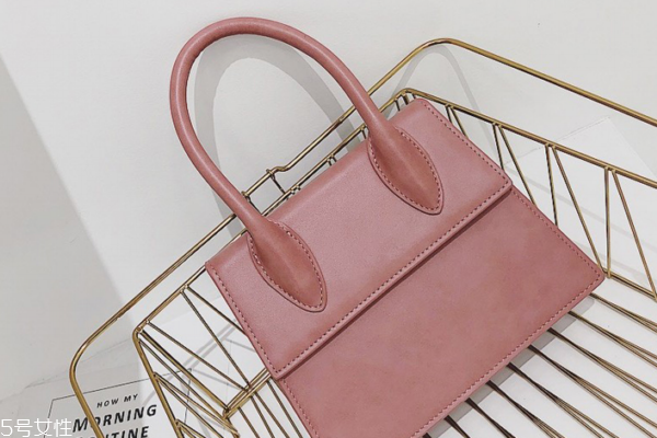 皮包染色怎么清洗干凈 用這些妙招 皮包染色怎么清洗干凈 用這些妙招