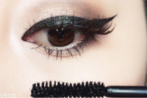 歐美日常妝容教程 換臉式歐美妝容教程 歐美日常妝容教程 換臉式歐美妝容教程