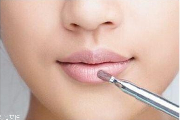 死亡口紅顏色有哪些 這3種顏色反人類(lèi) 死亡口紅顏色有哪些 這3種顏色反人類(lèi)