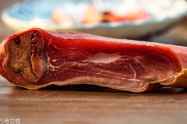 火腿怎么炒 方法很簡(jiǎn)單 火腿怎么炒 方法很簡(jiǎn)單