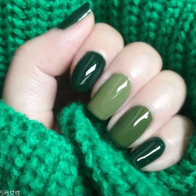 簡約跳色美甲圖片 這幾款耐看又日常 簡約跳色美甲圖片 這幾款耐看又日常