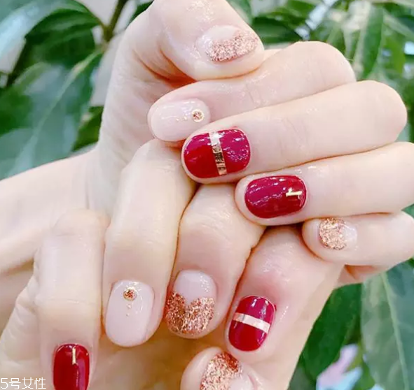 紅色美甲圖片2018款式 不艷麗也不俗氣的紅色 紅色美甲圖片2018款式 不艷麗也不俗氣的紅色