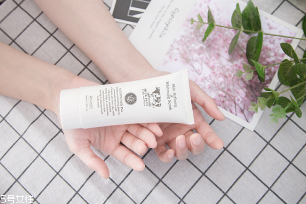 泰國(guó)牛奶去角質(zhì)凝膠怎么樣 beauty buffet q10去角質(zhì)凝膠 泰國(guó)牛奶去角質(zhì)凝膠怎么樣 beauty buffet q10去角質(zhì)凝膠