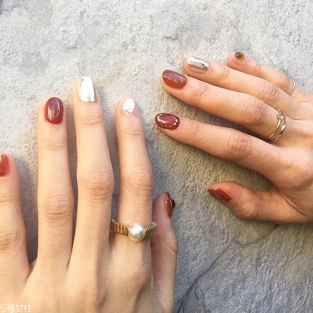 紅色美甲圖片2018款式 不艷麗也不俗氣的紅色 紅色美甲圖片2018款式 不艷麗也不俗氣的紅色