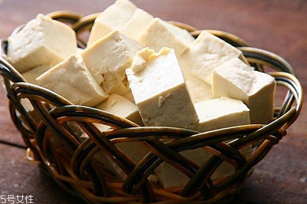 豆腐為什么有點(diǎn)苦 兩個原因?qū)е驴?><p><strong>豆腐為什么有點(diǎn)苦 兩個原因?qū)е驴?/strong></p></a></li> <li><a href=