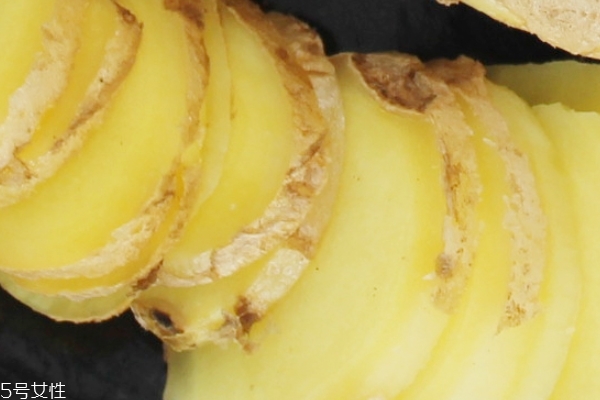 生姜為什么可以生發(fā) 是這個(gè)道理 生姜為什么可以生發(fā) 是這個(gè)道理