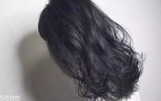 秋冬流行什么卷發(fā) 這幾款誰(shuí)剪誰(shuí)好看 秋冬流行什么卷發(fā) 這幾款誰(shuí)剪誰(shuí)好看