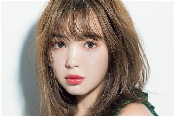 微自然卷發(fā)型怎么燙 5款適合秋天的發(fā)型 微自然卷發(fā)型怎么燙 5款適合秋天的發(fā)型