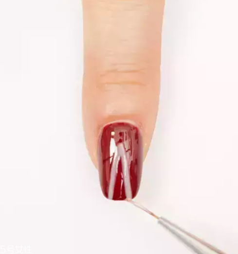 另類磨砂紅美甲圖片 讓人魅力四射的紅色風(fēng)暴 另類磨砂紅美甲圖片 讓人魅力四射的紅色風(fēng)暴