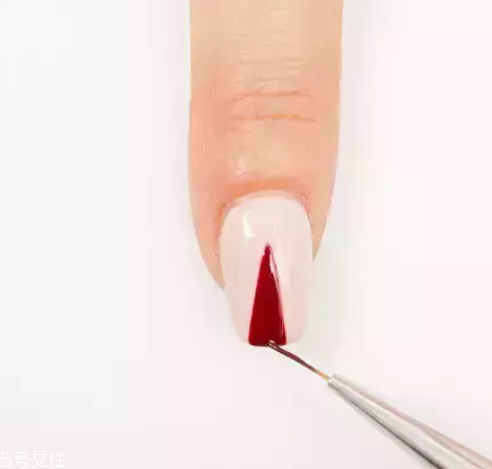 另類磨砂紅美甲圖片 讓人魅力四射的紅色風(fēng)暴 另類磨砂紅美甲圖片 讓人魅力四射的紅色風(fēng)暴