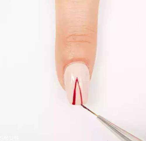 另類磨砂紅美甲圖片 讓人魅力四射的紅色風(fēng)暴 另類磨砂紅美甲圖片 讓人魅力四射的紅色風(fēng)暴