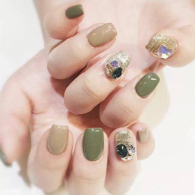 高級(jí)莫蘭迪色美甲圖片 這幾款盡顯低調(diào)淡雅氣質(zhì) 高級(jí)莫蘭迪色美甲圖片 這幾款盡顯低調(diào)淡雅氣質(zhì)