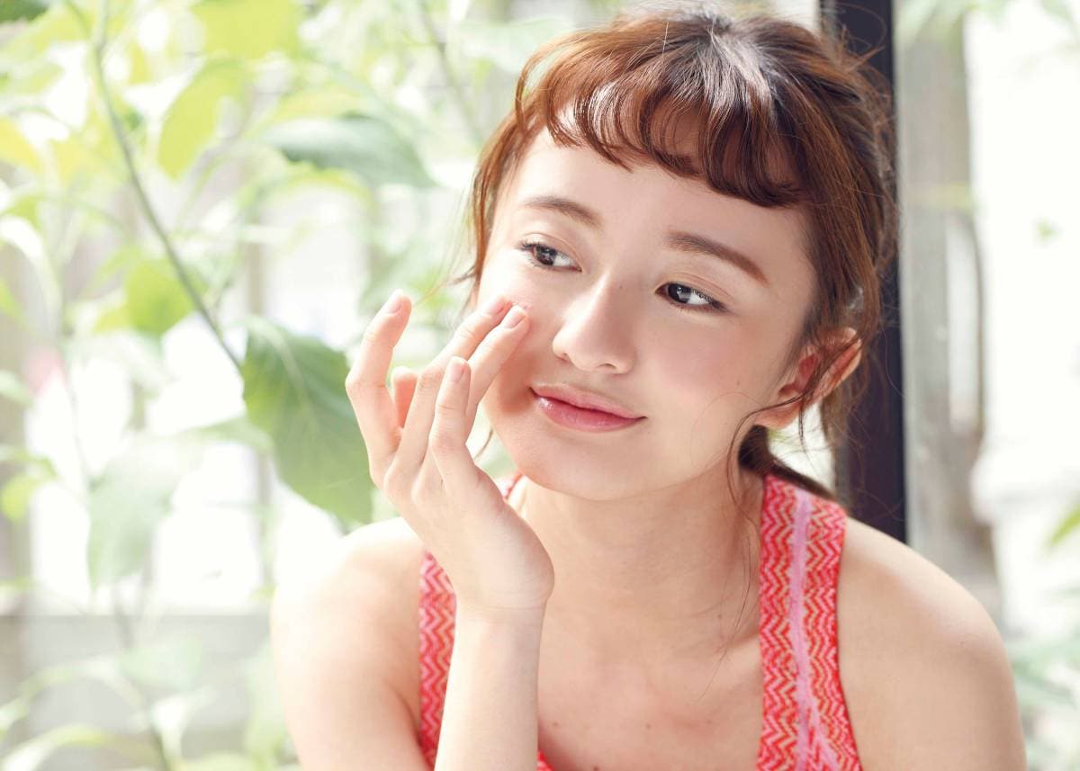 清新減齡妝容步驟要點(diǎn) 清新減齡妝容步驟要點(diǎn)