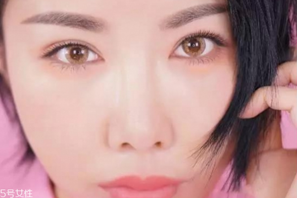 秋天畫什么眉毛好看 眉毛畫法教程 秋天畫什么眉毛好看 眉毛畫法教程