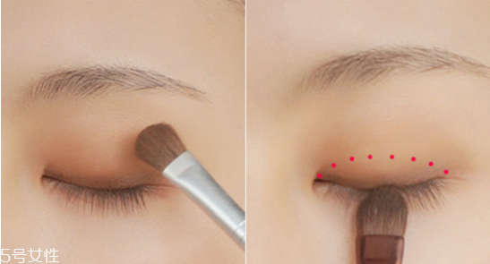 冬天皮膚太干怎么化妝 冬天化妝干燥起皮這樣做 冬天皮膚太干怎么化妝 冬天化妝干燥起皮這樣做