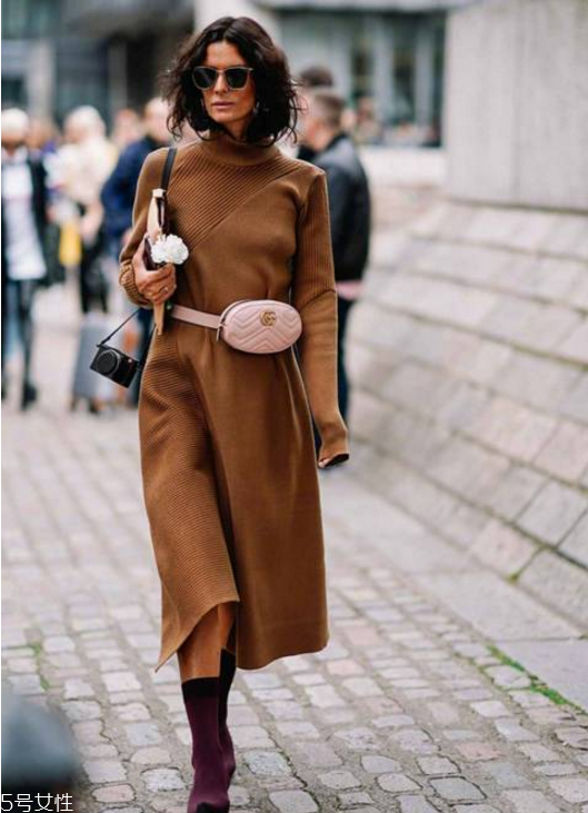 高領(lǐng)毛衣怎么穿好看顯瘦 高領(lǐng)毛衣怎么穿好看顯瘦