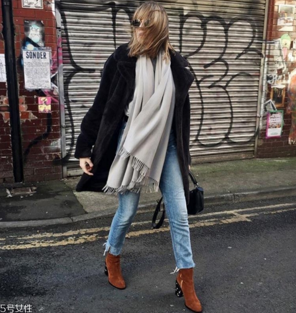 秋冬女生短靴配什么褲子 好看又實(shí)用的短靴推薦 秋冬女生短靴配什么褲子 好看又實(shí)用的短靴推薦