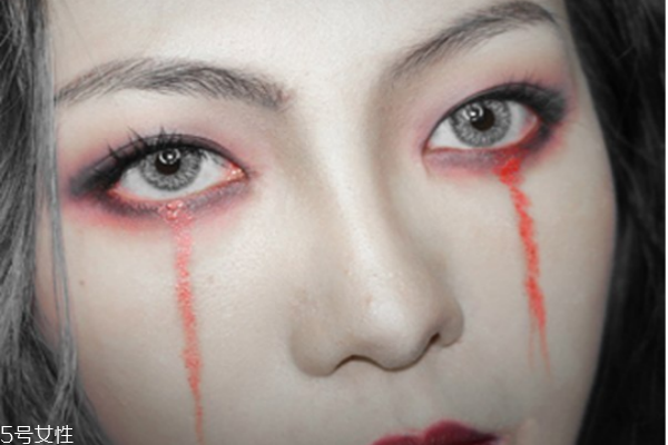 萬圣節(jié)妝容有哪些 萬圣節(jié)簡單妝容 萬圣節(jié)妝容有哪些 萬圣節(jié)簡單妝容