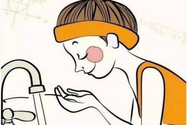 植美村洗面奶有泡沫么 它的優(yōu)缺點(diǎn)有哪些 植美村洗面奶有泡沫么 它的優(yōu)缺點(diǎn)有哪些