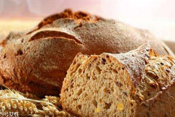 全麥面包減肥嗎 全麥面包怎么吃才能有助于減肥 全麥面包減肥嗎 全麥面包怎么吃才能有助于減肥