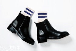 襪子和鞋子怎樣搭配 鞋襪最高級(jí)搭法 襪子和鞋子怎樣搭配 鞋襪最高級(jí)搭法