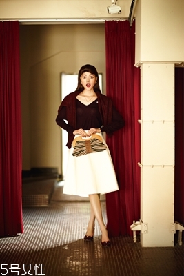 輕復古衣服怎么搭配 13種輕復古衣服穿搭法 輕復古衣服怎么搭配 13種輕復古衣服穿搭法