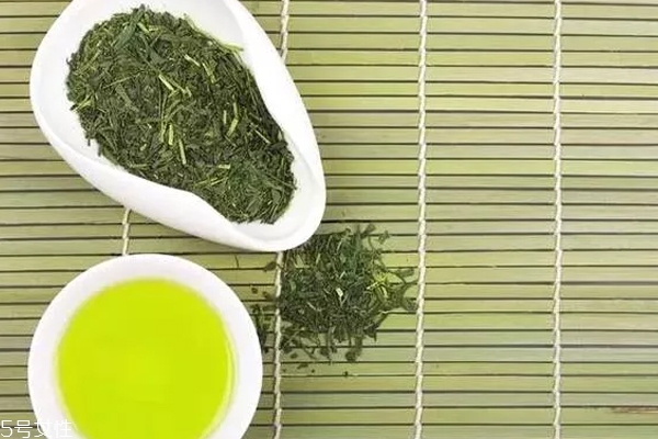 喝茶嘴干怎么回事 不外乎3點原因 喝茶嘴干怎么回事 不外乎3點原因