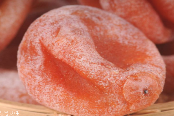 柿餅的功效和作用 好處多多 柿餅的功效和作用 好處多多