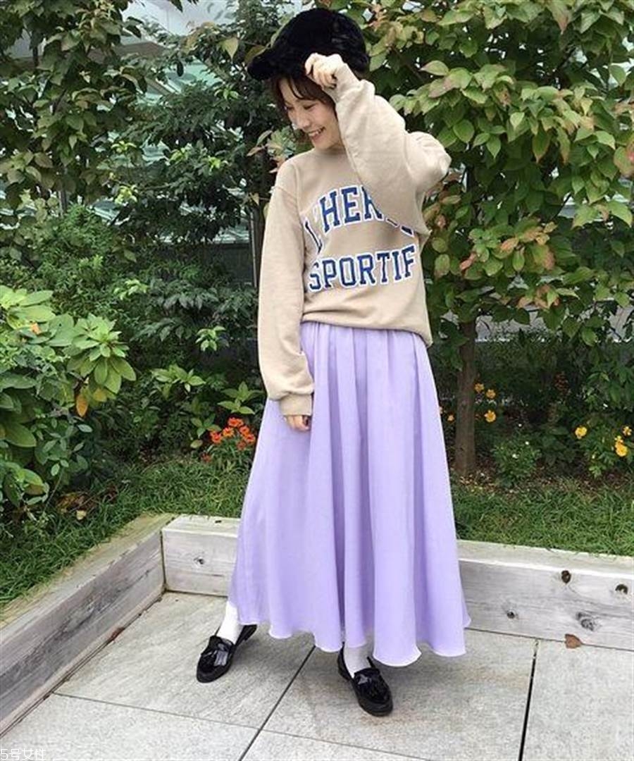 樂(lè)福鞋怎么搭配衣服 3種樂(lè)福鞋搭配指南 樂(lè)福鞋怎么搭配衣服 3種樂(lè)福鞋搭配指南