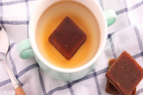 生姜紅糖水怎么做 生姜紅糖水的作用 生姜紅糖水怎么做 生姜紅糖水的作用