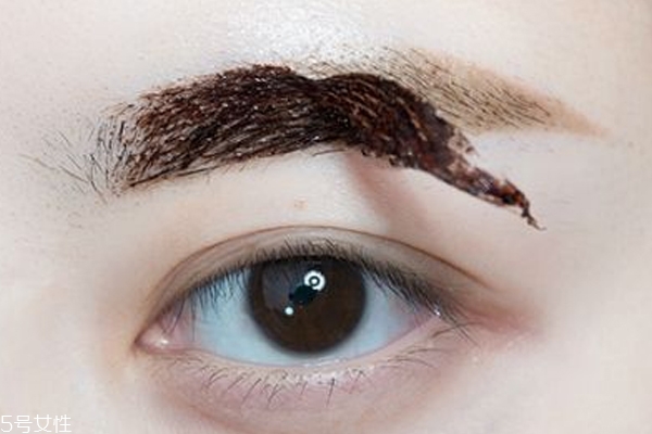 染眉膏怎么使用效果好 染眉膏達人級用法 染眉膏怎么使用效果好 染眉膏達人級用法