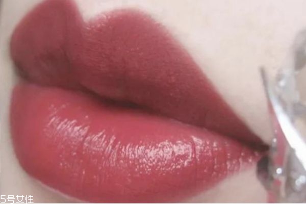人魚之水口紅怎么樣 人魚之水口紅試色 人魚之水口紅怎么樣 人魚之水口紅試色