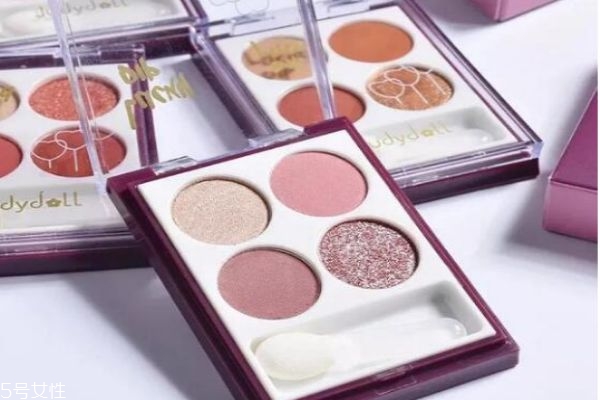 橘朵四色眼影好用嗎 橘朵四色眼影畫(huà)法 橘朵四色眼影好用嗎 橘朵四色眼影畫(huà)法