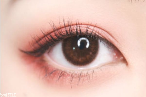 橘朵四色眼影好用嗎 橘朵四色眼影畫法 橘朵四色眼影好用嗎 橘朵四色眼影畫法